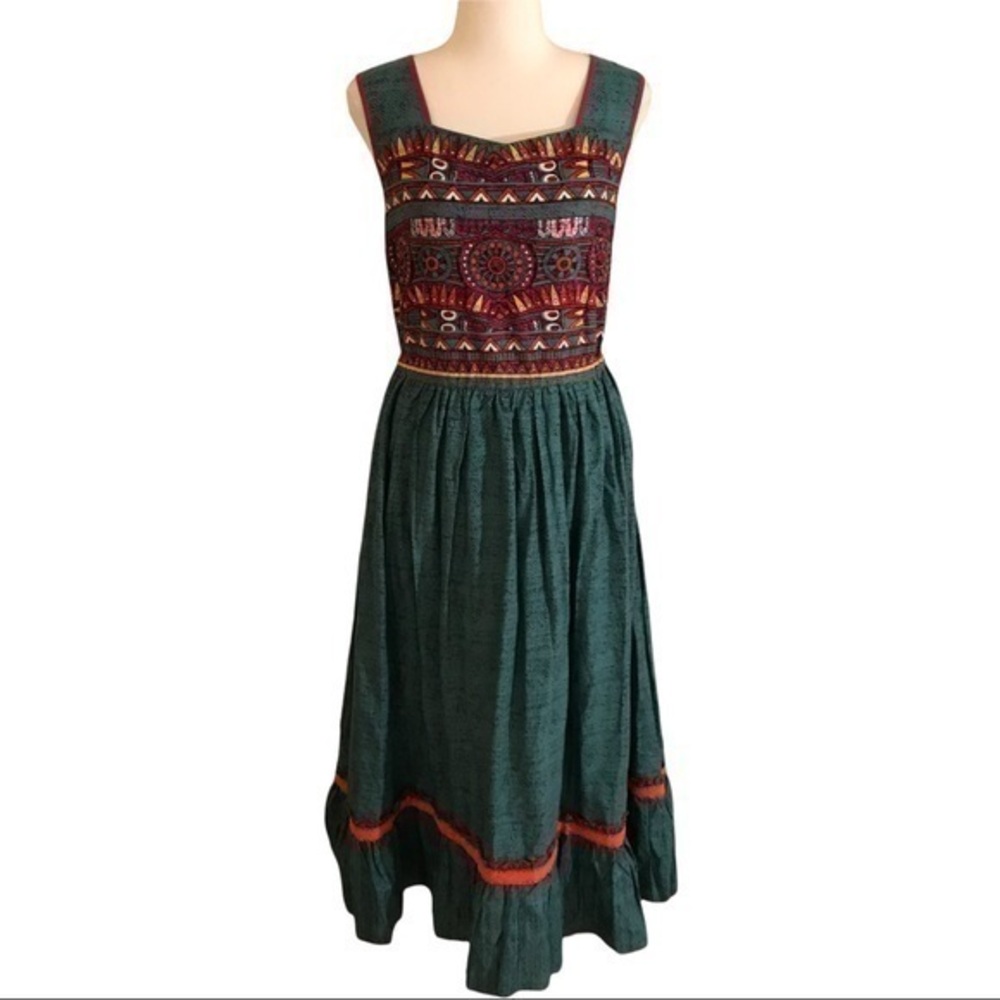 NWT Keer Qiaowa Boho Gypsy tribal  midi dress size Medium